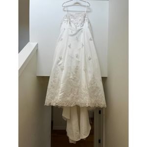Alfred Angelo A-Line Modern Wedding Dress Size 20W